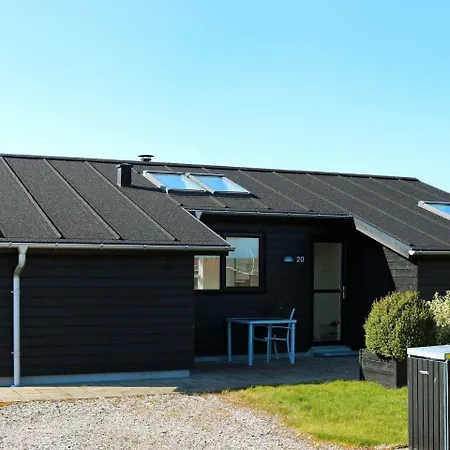 Holiday Lvi Hadsund
